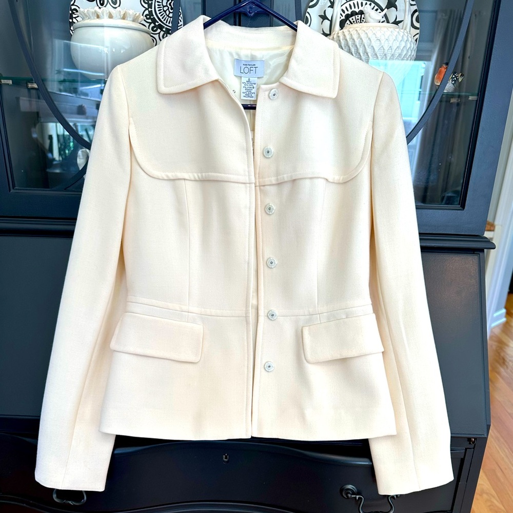 Loft NWT Cream Fully Lined Jacket